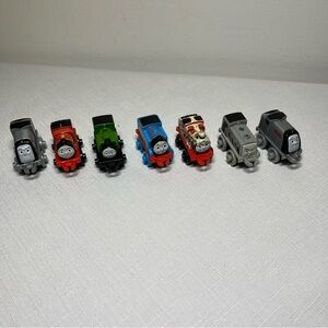 Thomas & Friends Multi-Color Engine Collection. Set of 7
